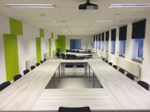 Stoły konferencyjne